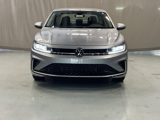 2025 Volkswagen Jetta 1.5T S photo 3
