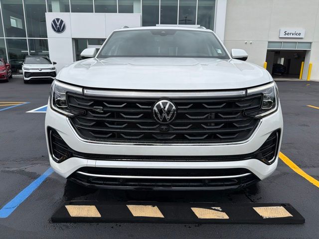 1V2FE2CA5RC205982