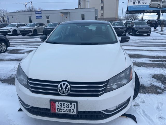 2015 Volkswagen Passat Sport