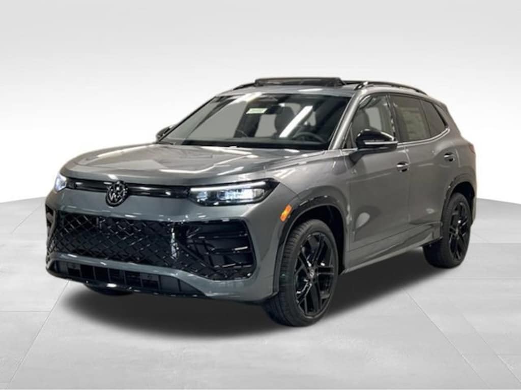 New 2026 Volkswagen Tiguan 2.0T SE R-Line Black SUV