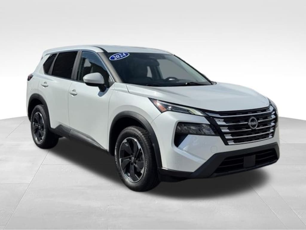 Used 2024 Nissan Rogue SV SUV