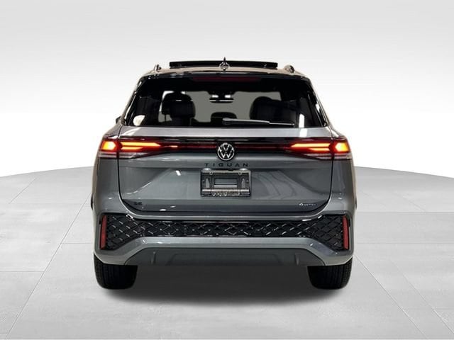 2026 Volkswagen Tiguan SE R-LINE BLACK - Photo 7