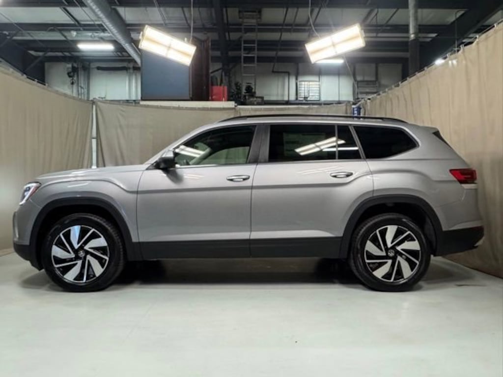 New 2026 Volkswagen Atlas 2.0T SE w/Technology SUV