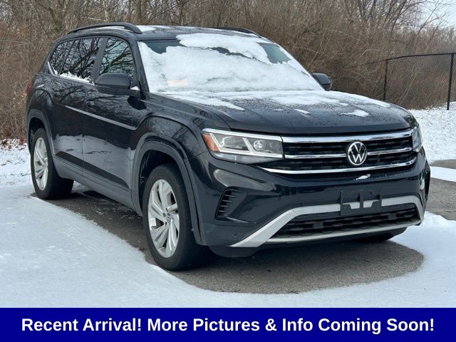 2022 Volkswagen Atlas SE w/Tech's photo