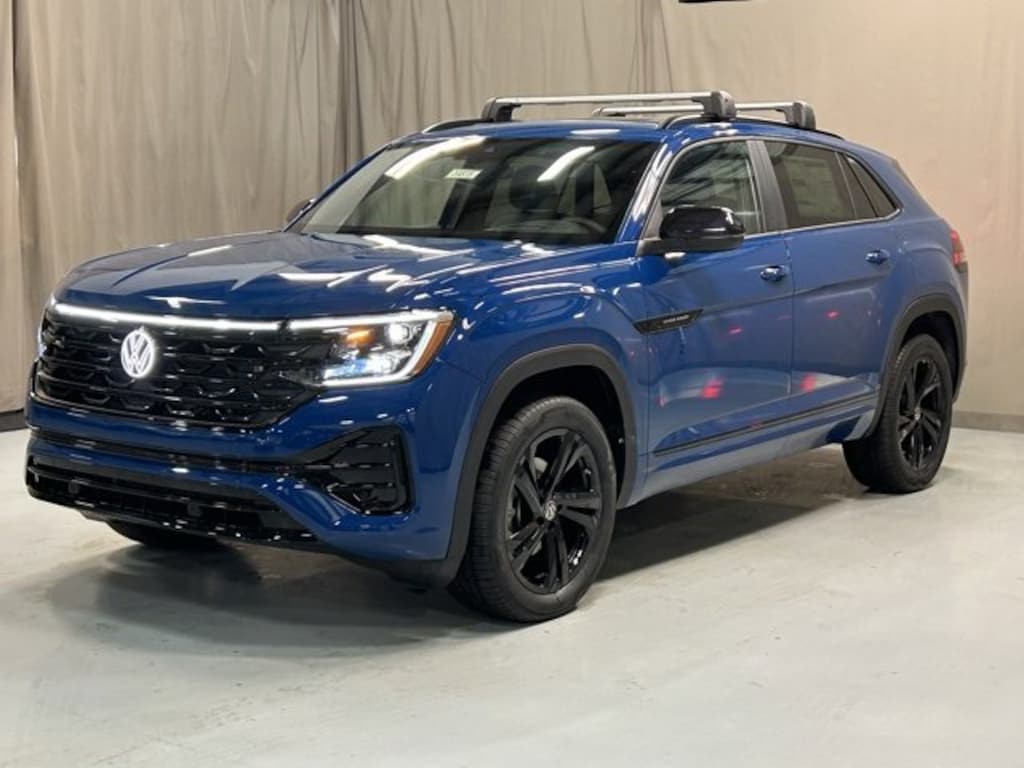 New 2025 Volkswagen Atlas Cross Sport 2.0T SEL R-Line Black SUV