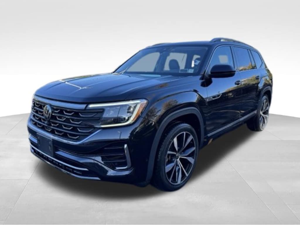 Used 2024 Volkswagen Atlas 2.0T SEL Premium R-Line SUV