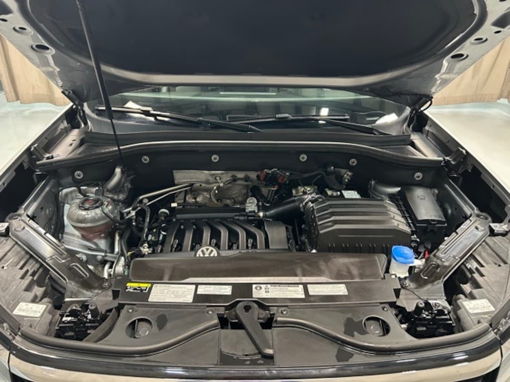 Used 2020 Volkswagen Atlas Cross Sport 3.6L V6 SE w/Technology SUV