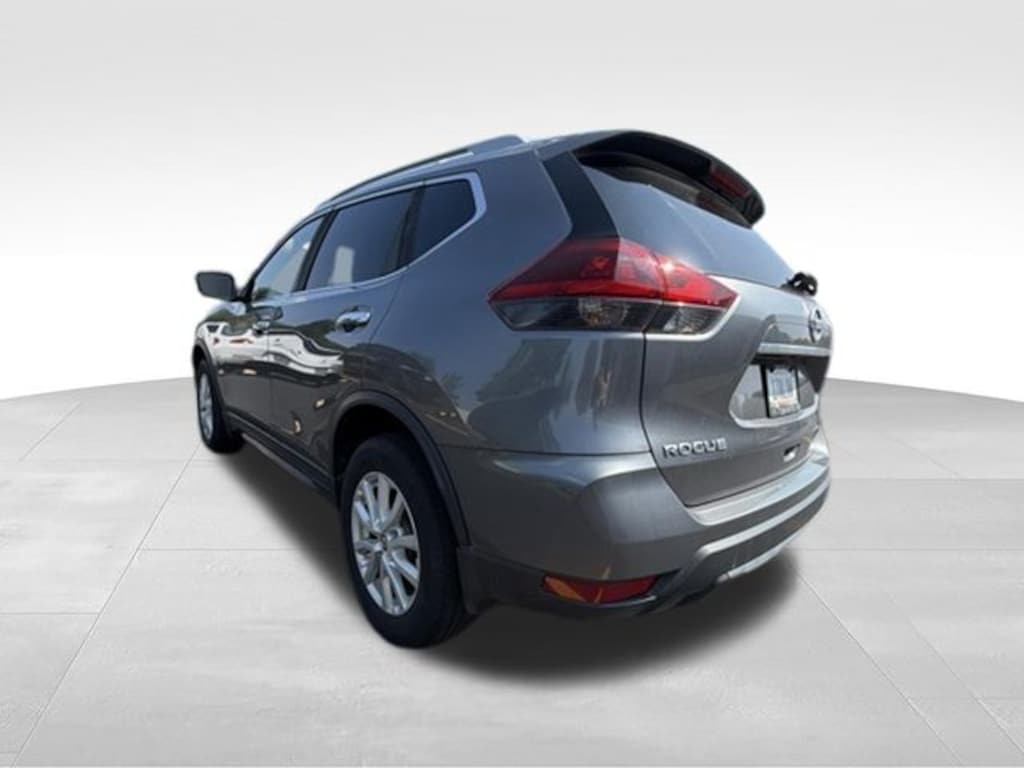 Used 2018 Nissan Rogue SV SUV