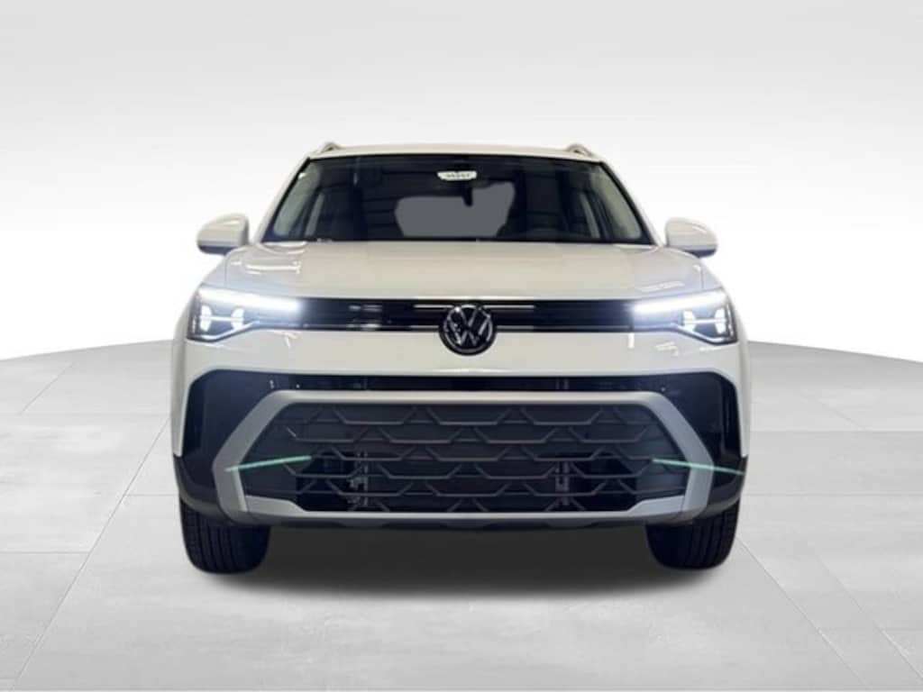 New 2026 Volkswagen Taos 1.5T SE SUV