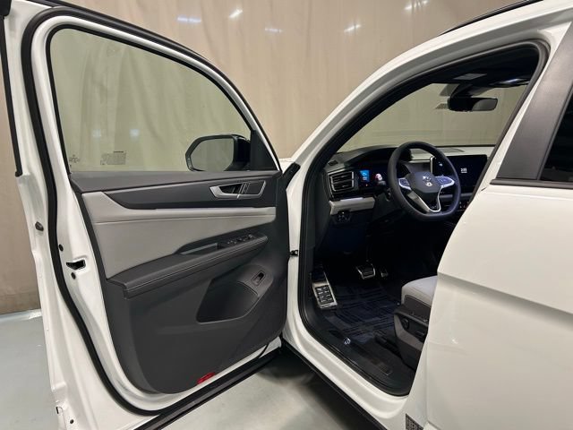 2026 Volkswagen Atlas Cross Sport SEL R-LINE - Photo 12