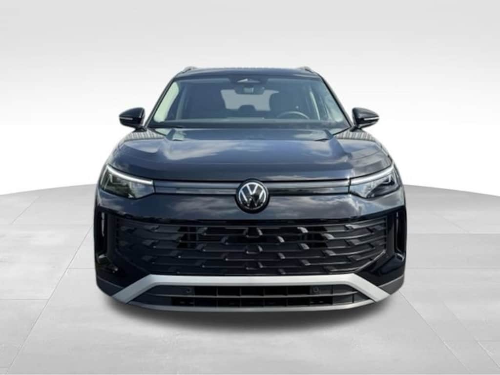 New 2026 Volkswagen Tiguan SE SUV