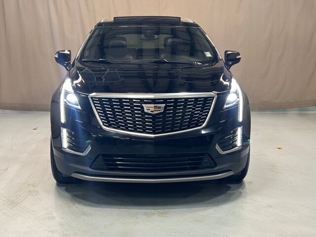 2021 Cadillac XT5 Premium Luxury photo 3