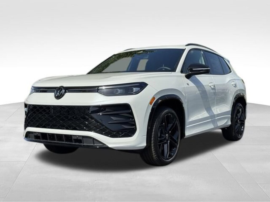 New 2026 Volkswagen Tiguan 2.0T SE R-Line Black SUV