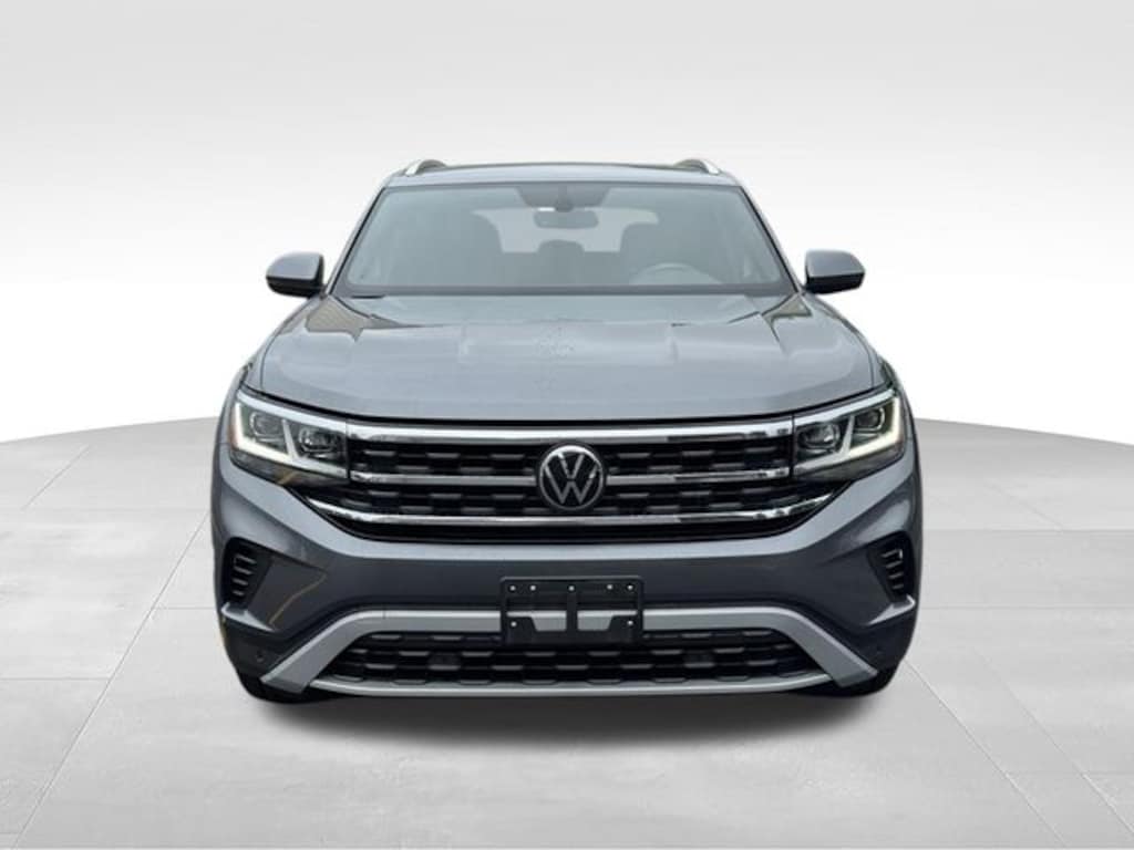 Certified 2023 Volkswagen Atlas Cross Sport 2.0T SE w/Technology SUV
