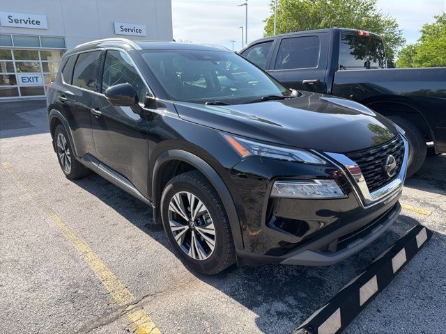 2021 Nissan Rogue SV AWD's photo