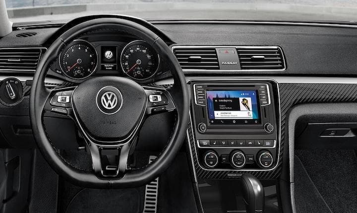 2019 VW Passat Interior Dashboard