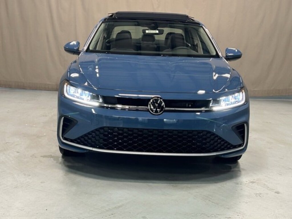 New 2026 Volkswagen Jetta 1.5T SE Sedan