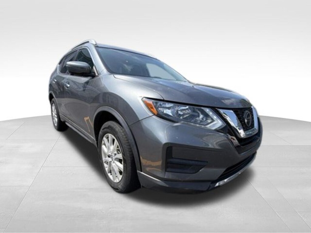 Used 2018 Nissan Rogue SV SUV