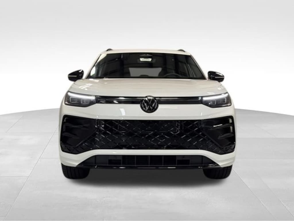 New 2026 Volkswagen Tiguan SE R-Line Black SUV