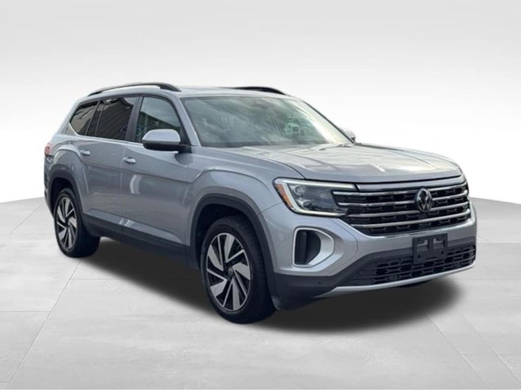 Certified 2024 Volkswagen Atlas 2.0T SE w/Technology SUV