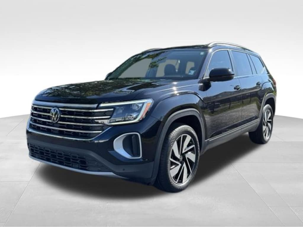 Certified 2024 Volkswagen Atlas 2.0T SE w/Technology SUV