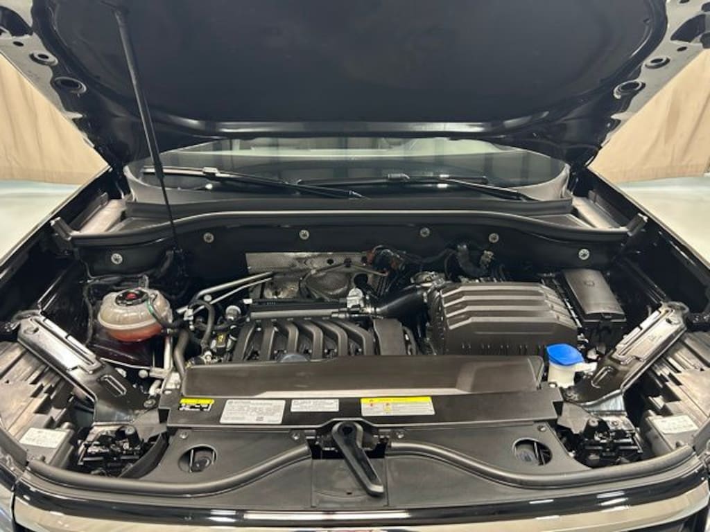 Used 2023 Volkswagen Atlas Cross Sport 3.6L V6 SE w/Technology SUV