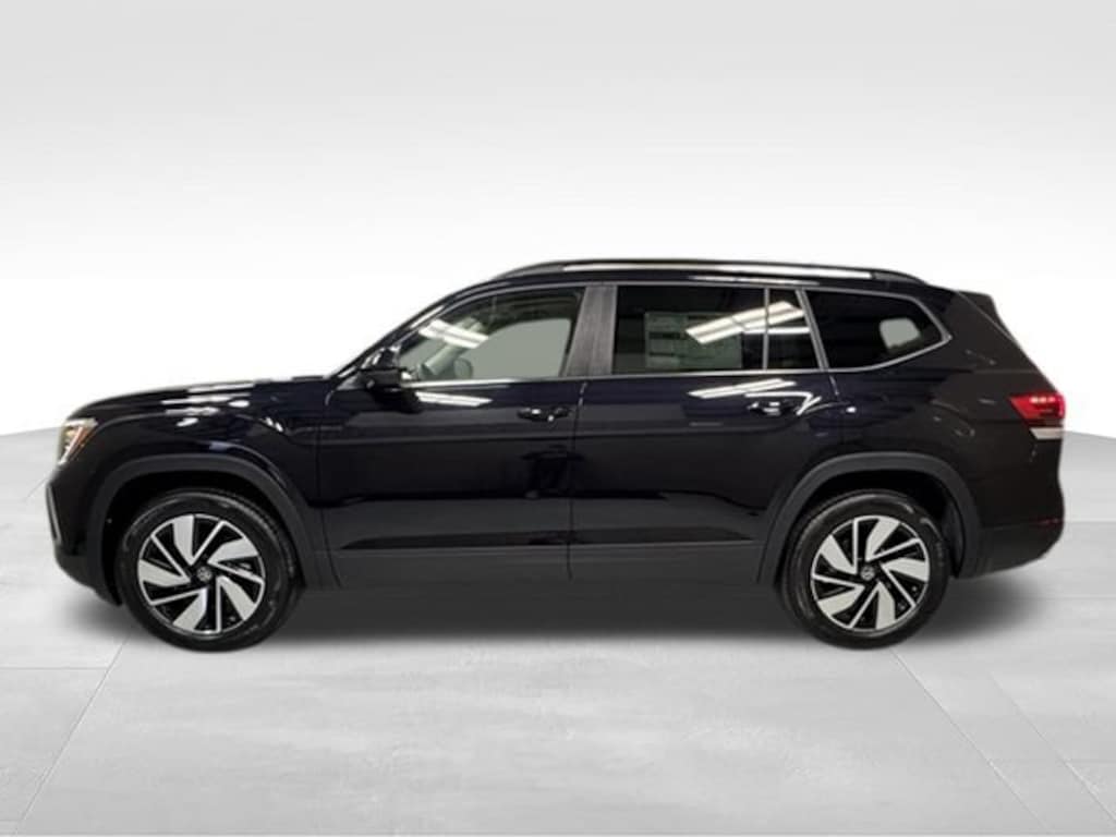 New 2026 Volkswagen Atlas SE w/Technology SUV