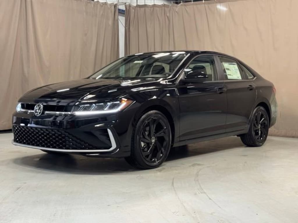 New 2025 Volkswagen Jetta 1.5T SE Sedan