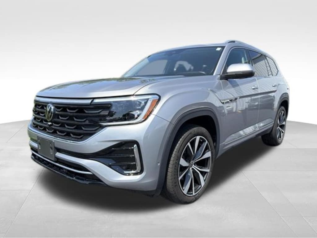Used 2024 Volkswagen Atlas 2.0T SEL Premium R-Line SUV