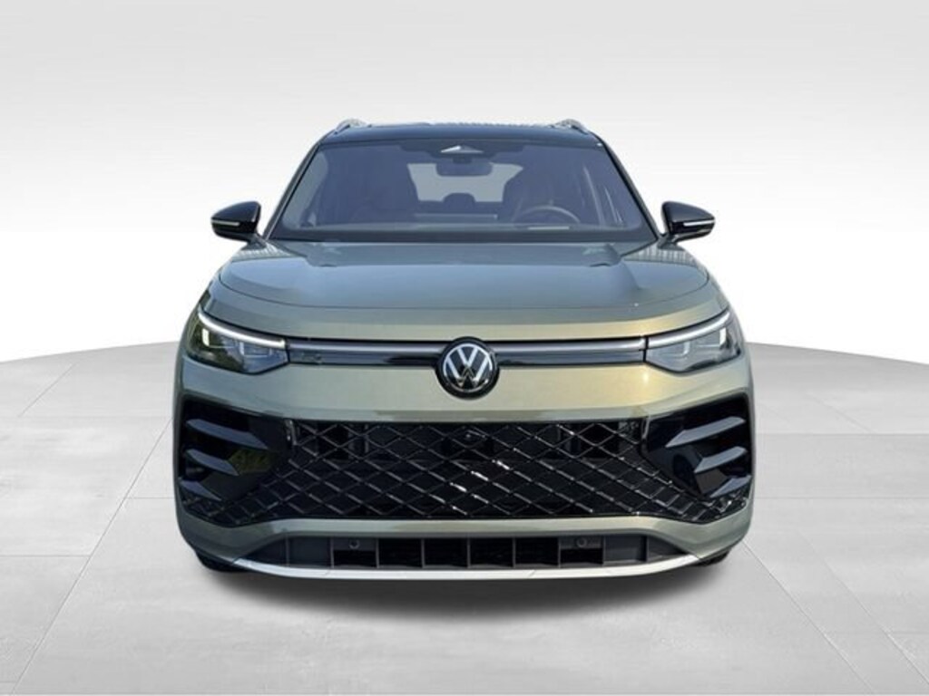 New 2026 Volkswagen Tiguan 2.0T SEL R-Line Turbo SUV