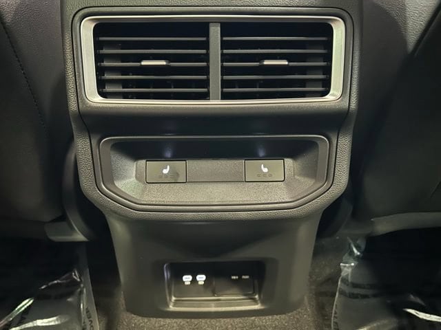 2026 Volkswagen Atlas Cross Sport SEL R-LINE - Photo 31