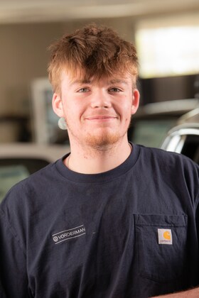 Staff member Eli Exner from ed89d0f475e3