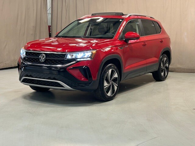 2024 Volkswagen Taos SE photo 4