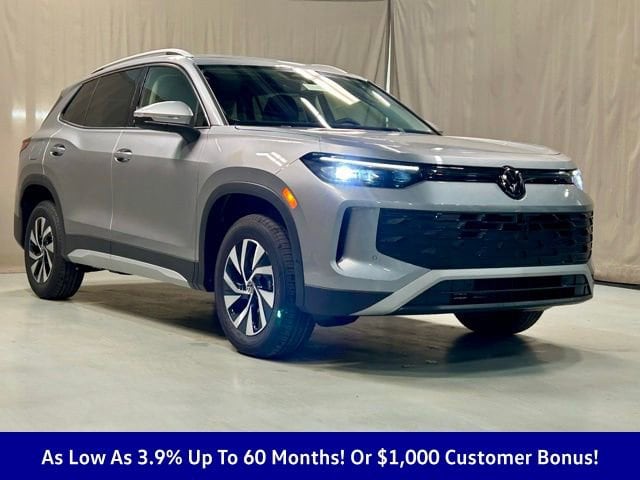 2026 Volkswagen Tiguan S's photo