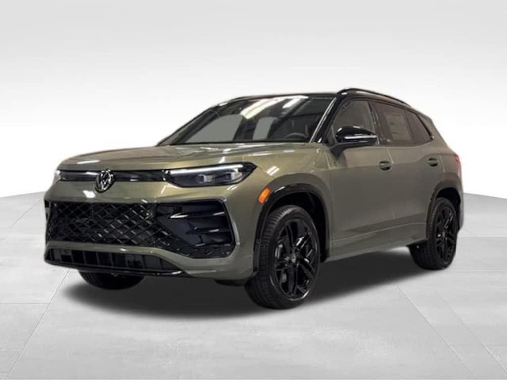 New 2026 Volkswagen Tiguan SE R-Line Black SUV