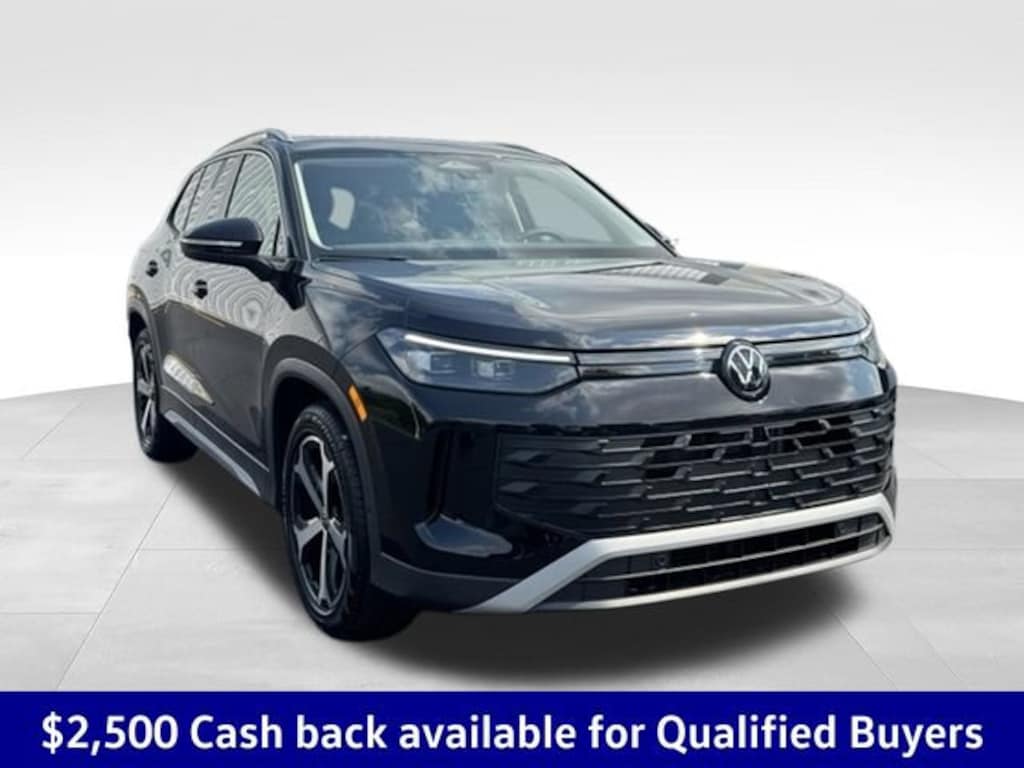 New 2026 Volkswagen Tiguan SE SUV