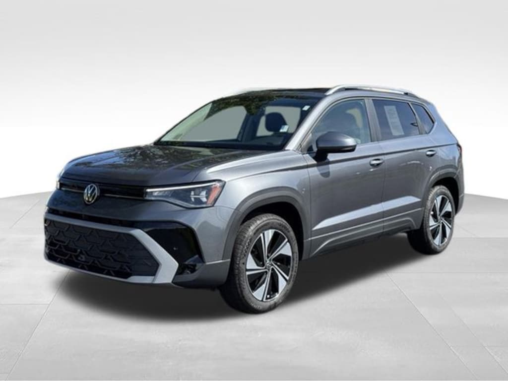 Certified 2026 Volkswagen Taos 1.5T SE SUV