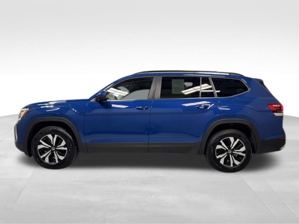Certified 2025 Volkswagen Atlas 2.0T SE SUV