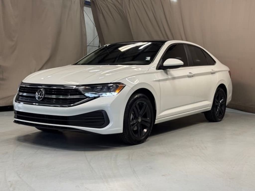 Certified 2023 Volkswagen Jetta 1.5T SE Sedan