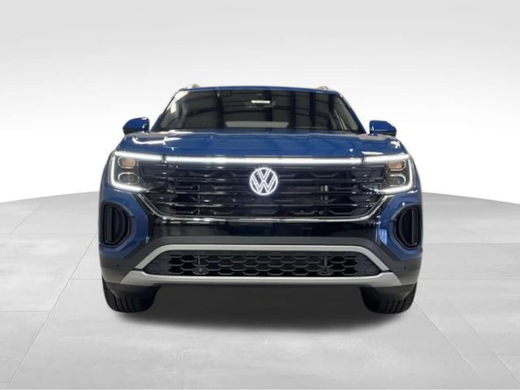 New 2026 Volkswagen Atlas Cross Sport SE w/Technology SUV