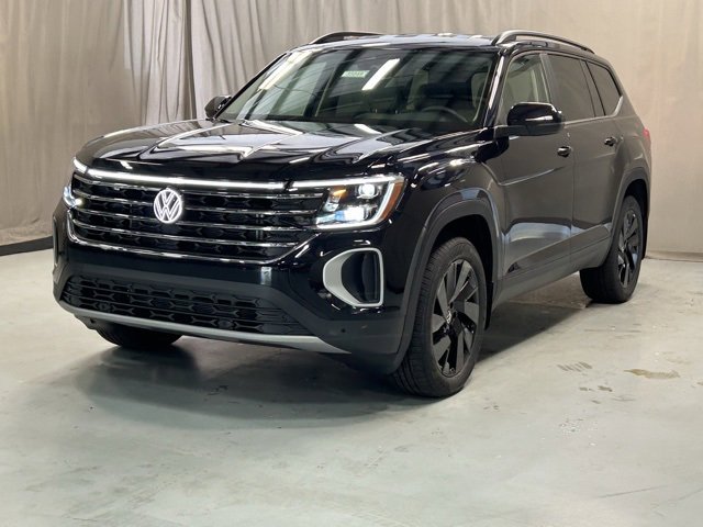 2025 Volkswagen Atlas SE Technology photo 4