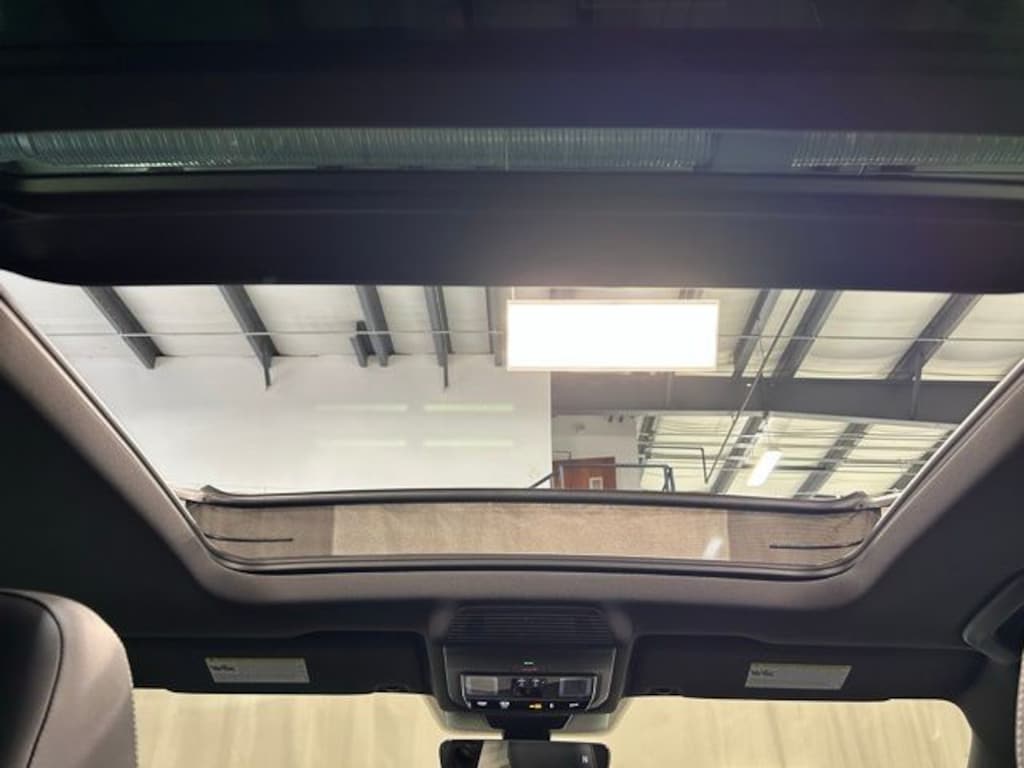 Certified 2025 Volkswagen Tiguan 2.0T SE R-Line Black SUV