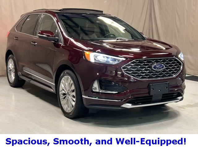 2020 Ford Edge Titanium's photo