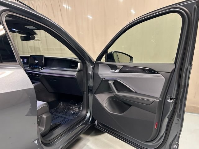 2026 Volkswagen Tiguan SE R-LINE BLACK - Photo 18