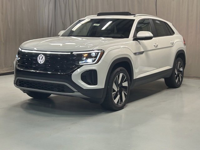 2026 Volkswagen Atlas Cross Sport SE Technology photo 2