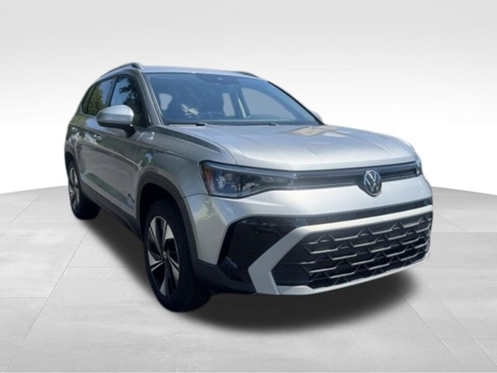 Certified 2025 Volkswagen Taos 1.5T SE SUV