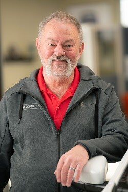 Staff member Dennis Lyons from e7251391dbe6