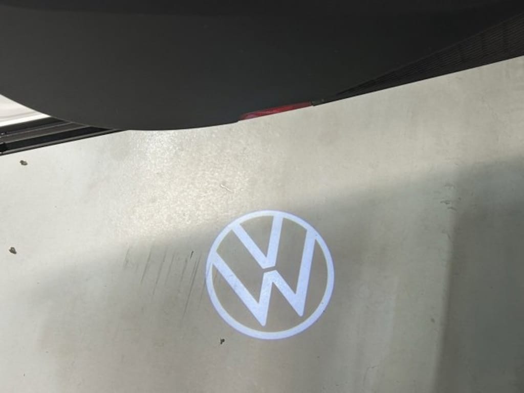 New 2026 Volkswagen Atlas Cross Sport 2.0T SEL R-Line Black SUV