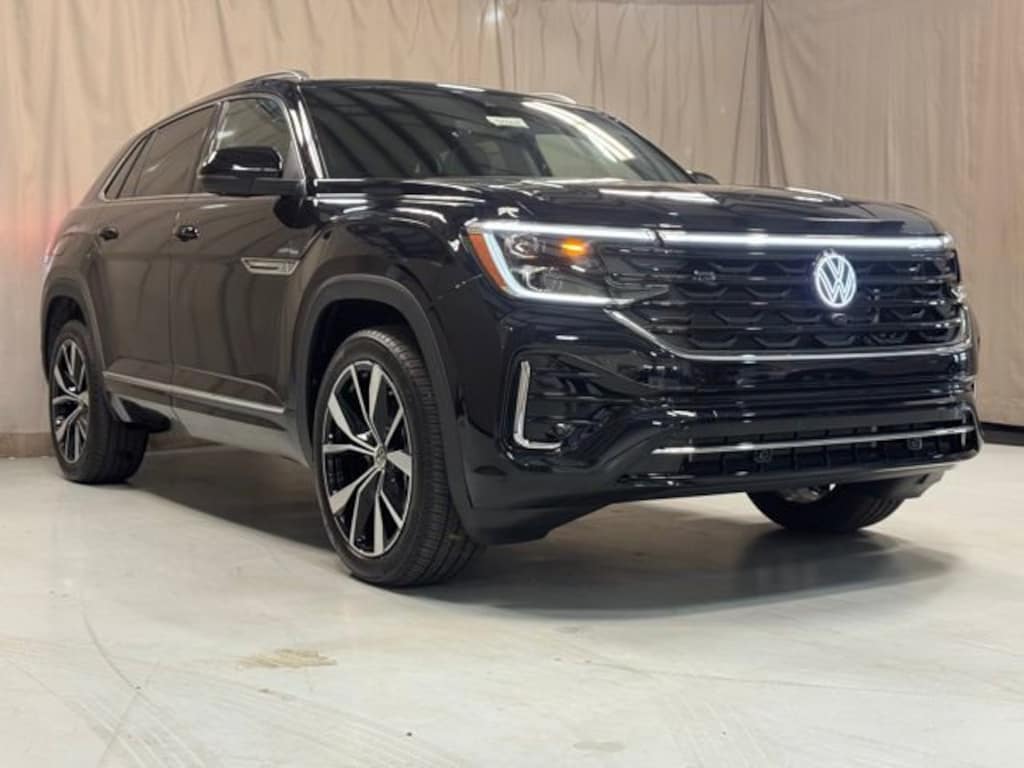 New 2026 Volkswagen Atlas Cross Sport 2.0T SEL Premium R-Line SUV