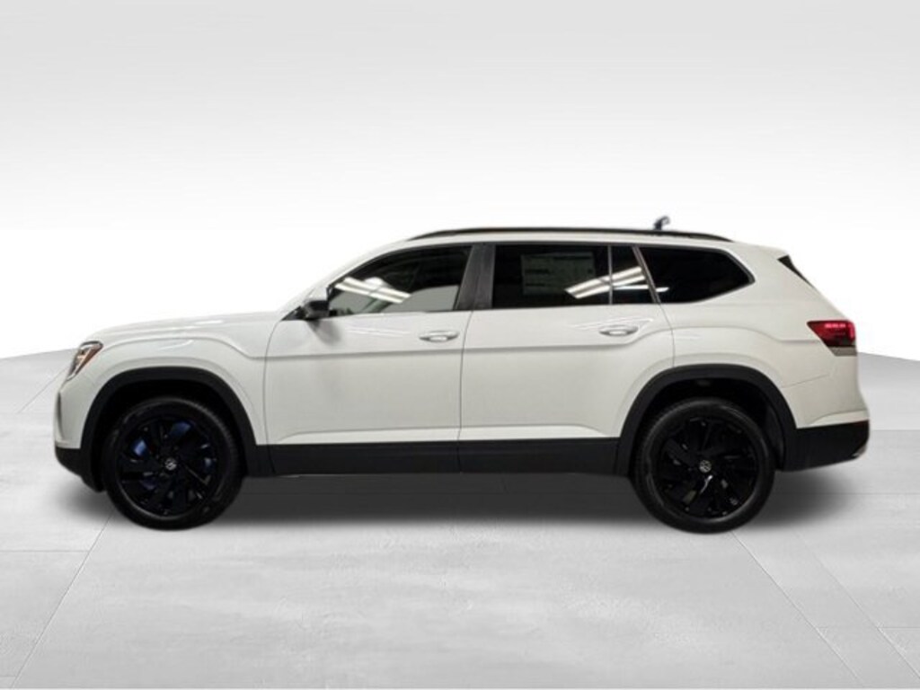 New 2026 Volkswagen Atlas SE w/Technology SUV